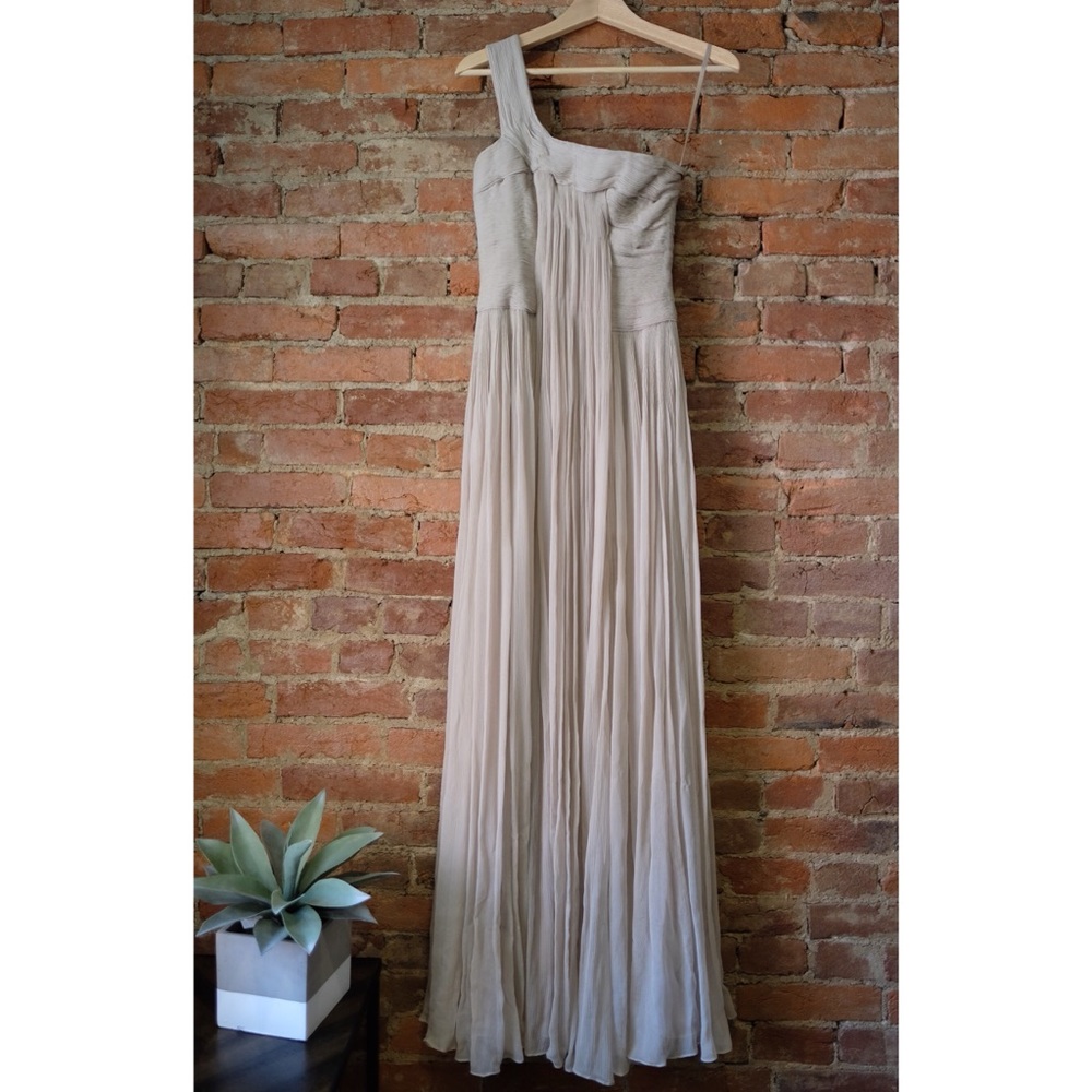 Elie Tahari Formal Gown